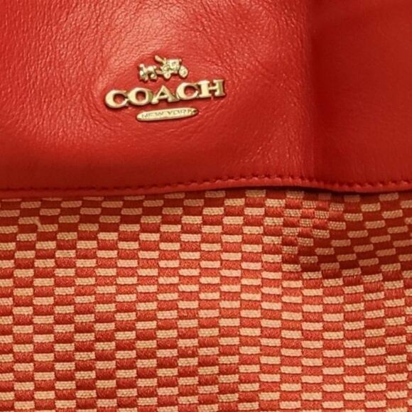 Coach F57540 Legacy Jacquard Lexy Shoulder‎ Bag Milk Bright Pink - Picture 4 of 16
